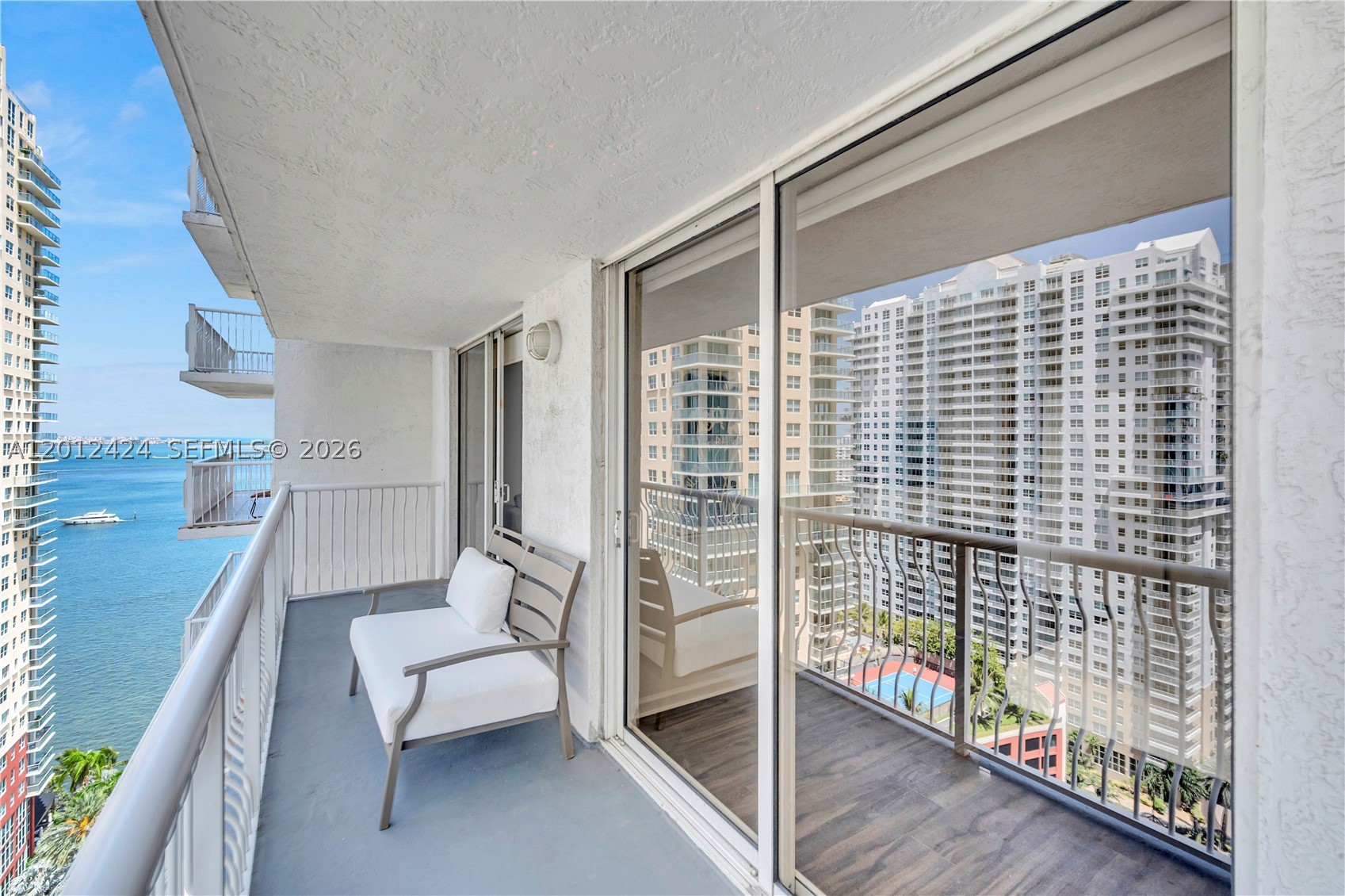 image The Club at Brickell Bay3