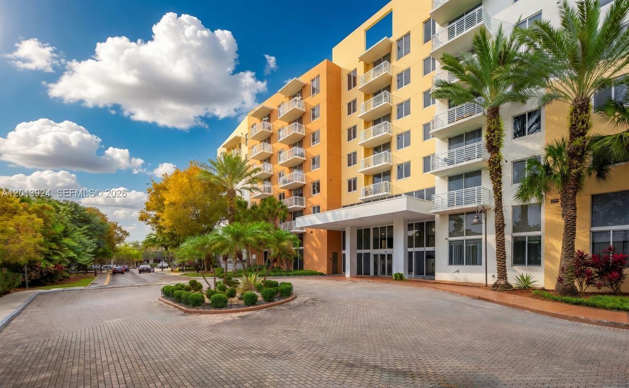 image The Venture at Aventura1