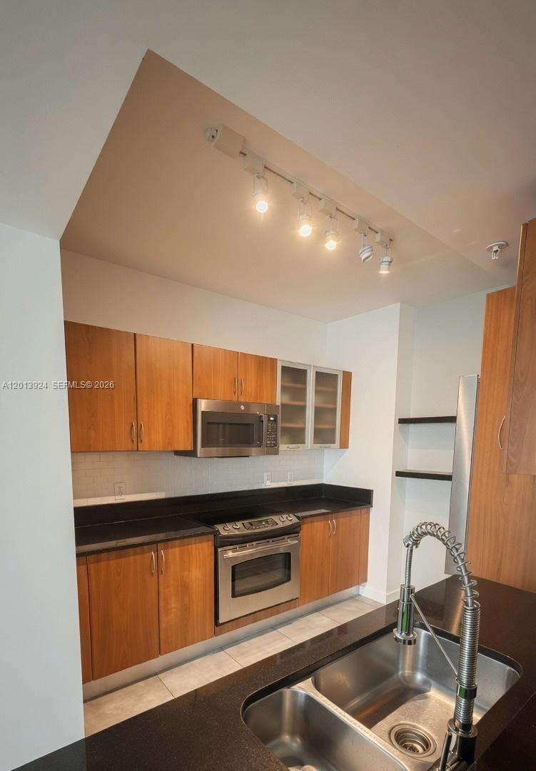 image The Venture at Aventura8