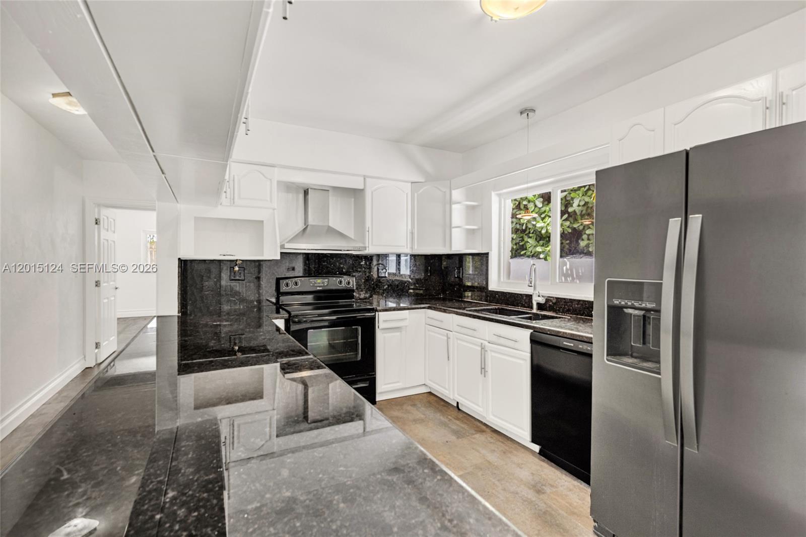 634 NE 72nd Ter Miami, FL 33138