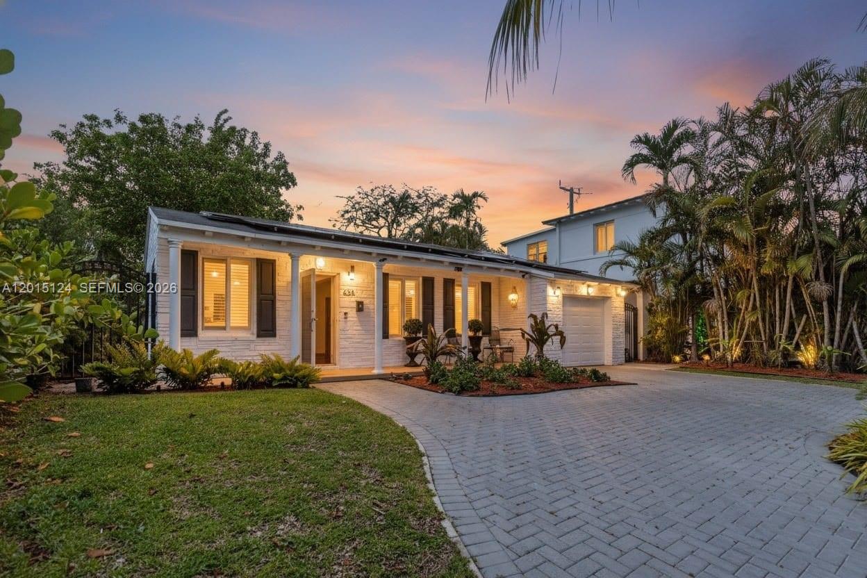 634 NE 72nd Ter Miami, FL 33138