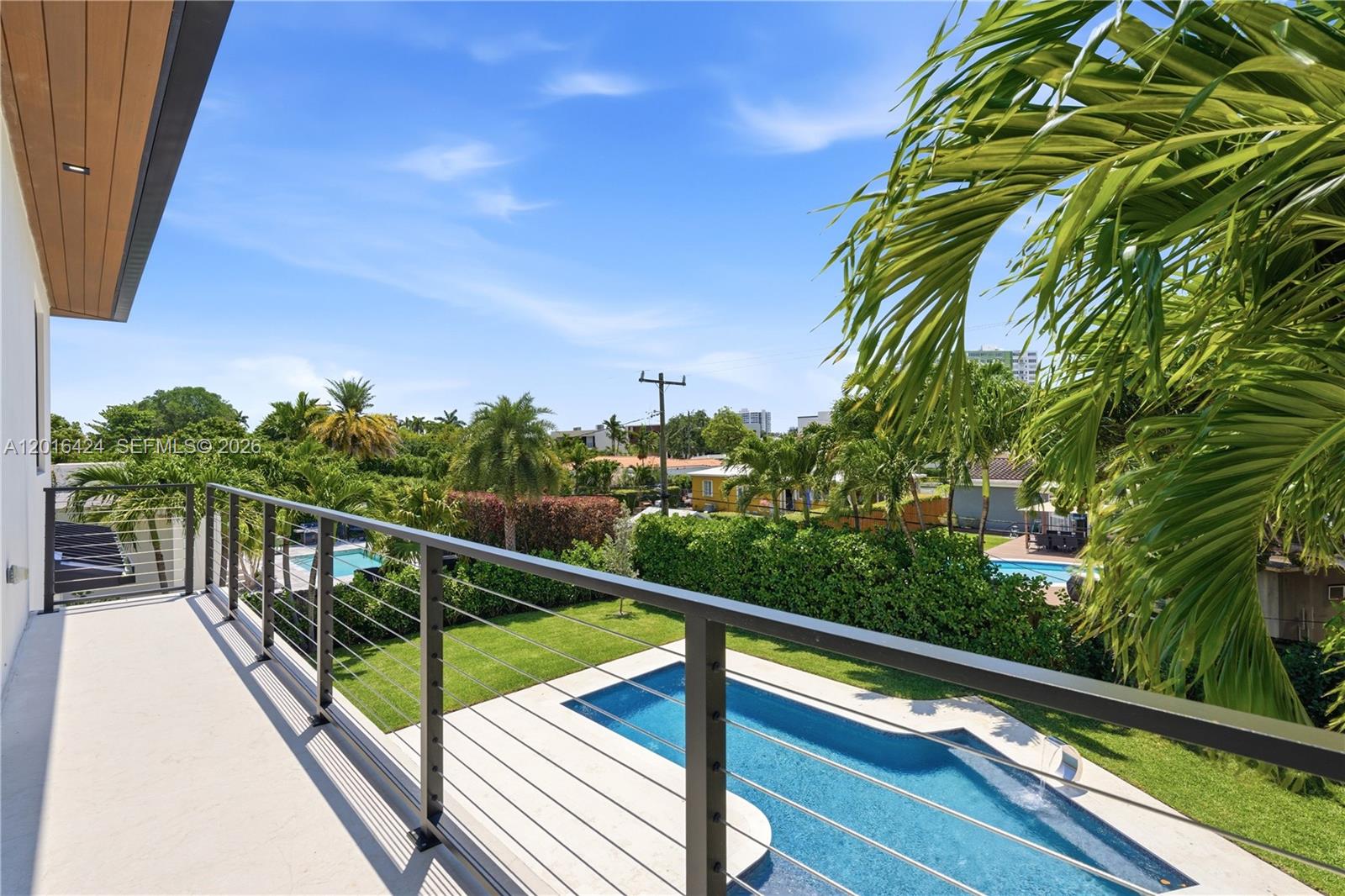 1940 Alamanda Dr North Miami, FL 33181