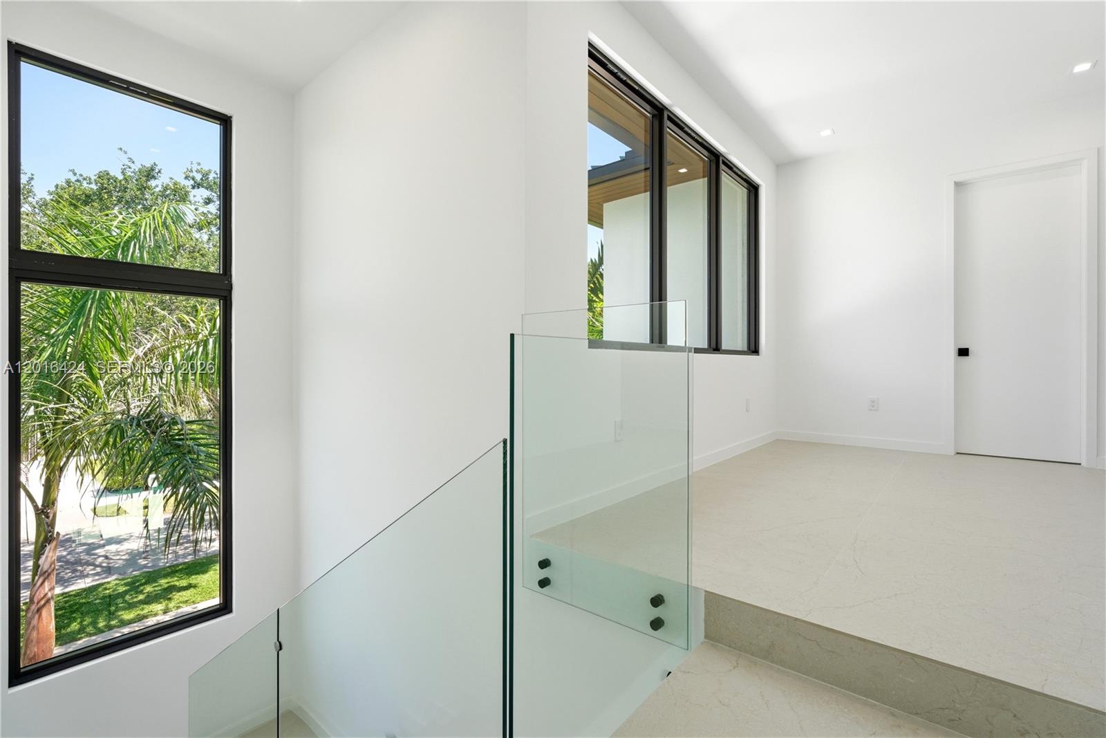 1940 Alamanda Dr North Miami, FL 33181