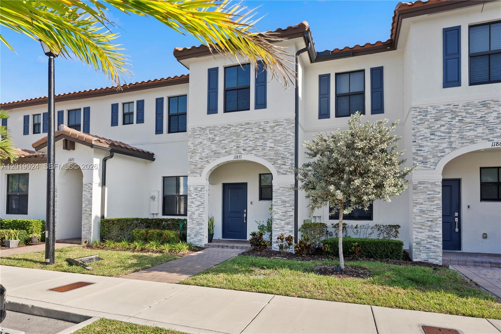 11871 SW 247th Ter