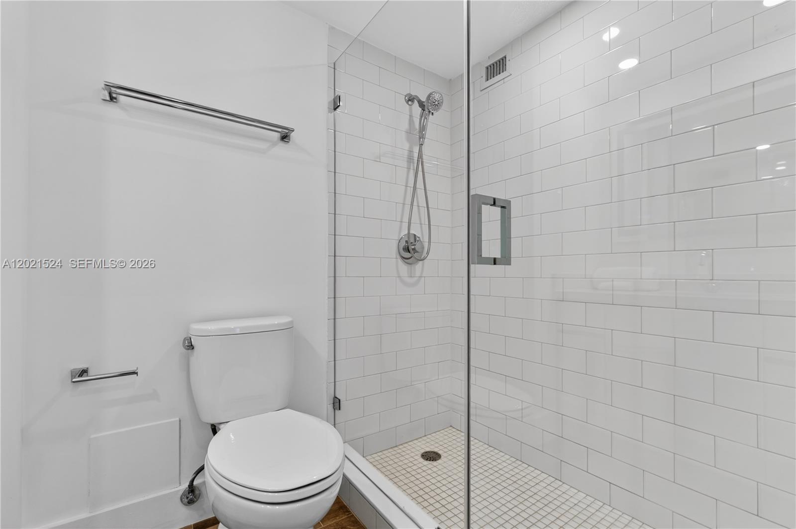 2301 Collins Ave #415 Miami Beach, FL 33139