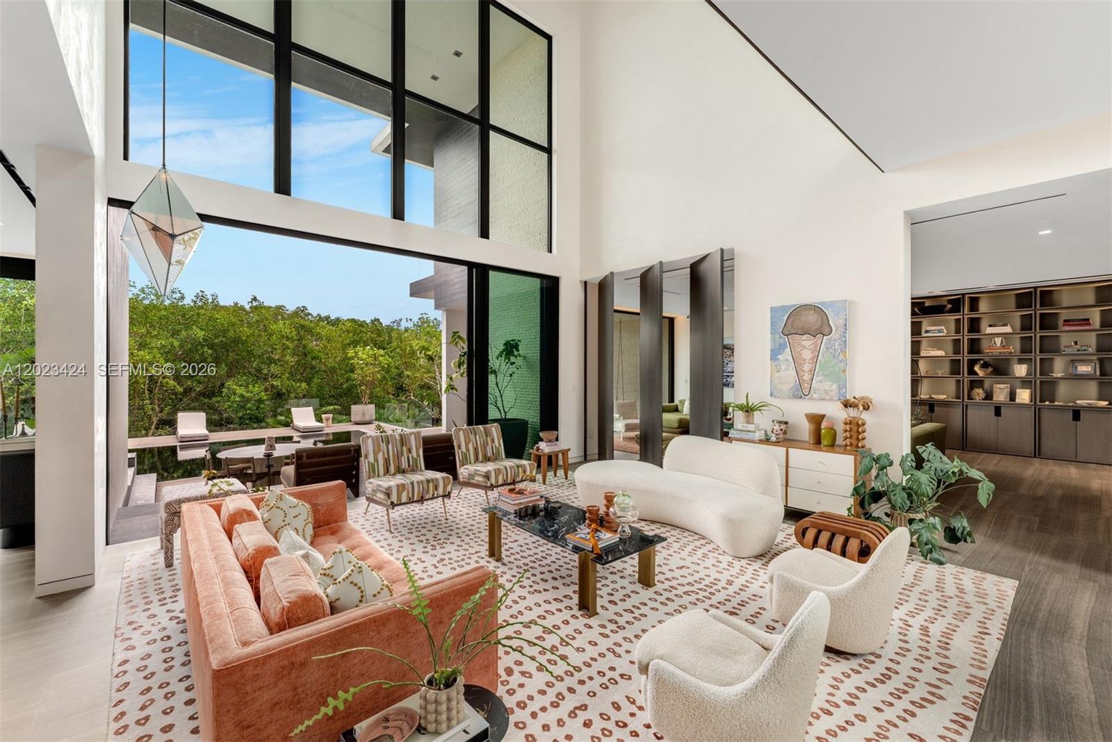 132 Paloma Dr Coral Gables, FL 33143
