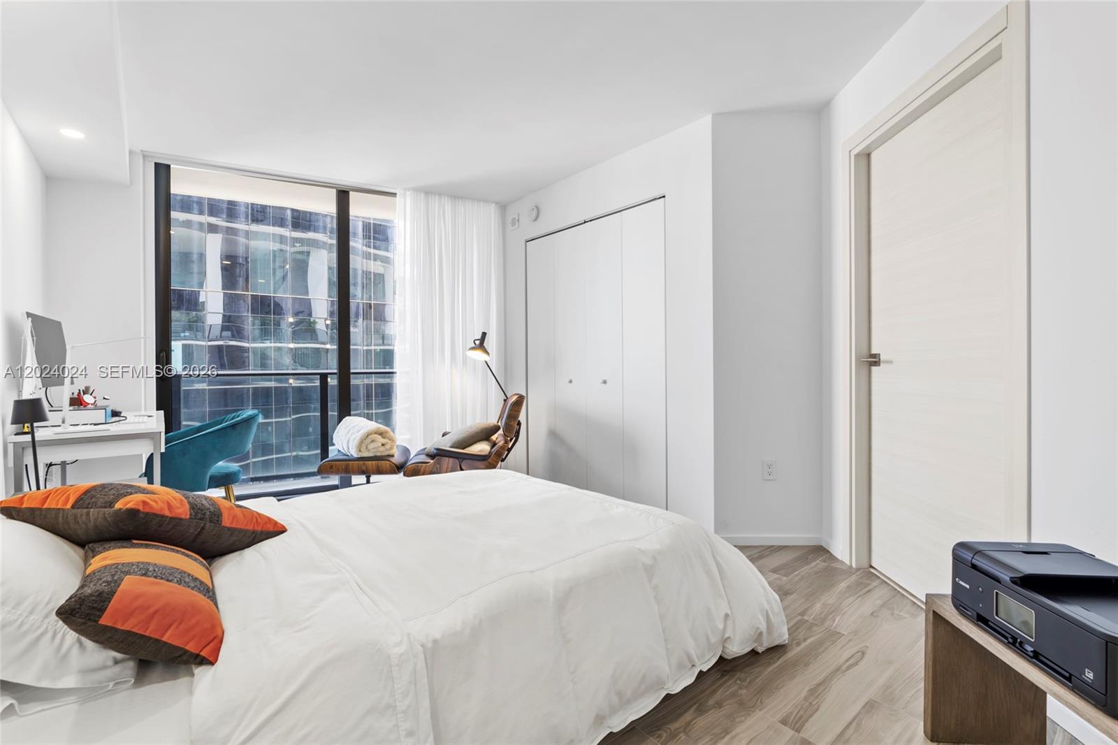 801 S Miami Ave #4405 Miami, FL 33130