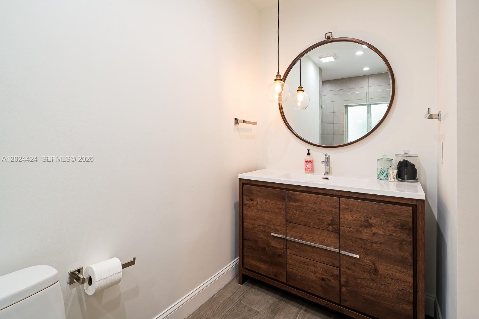 2508 Anderson Rd Coral Gables, FL 33134