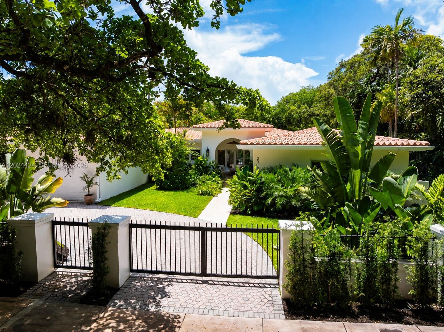 2508 Anderson Rd Coral Gables, FL 33134