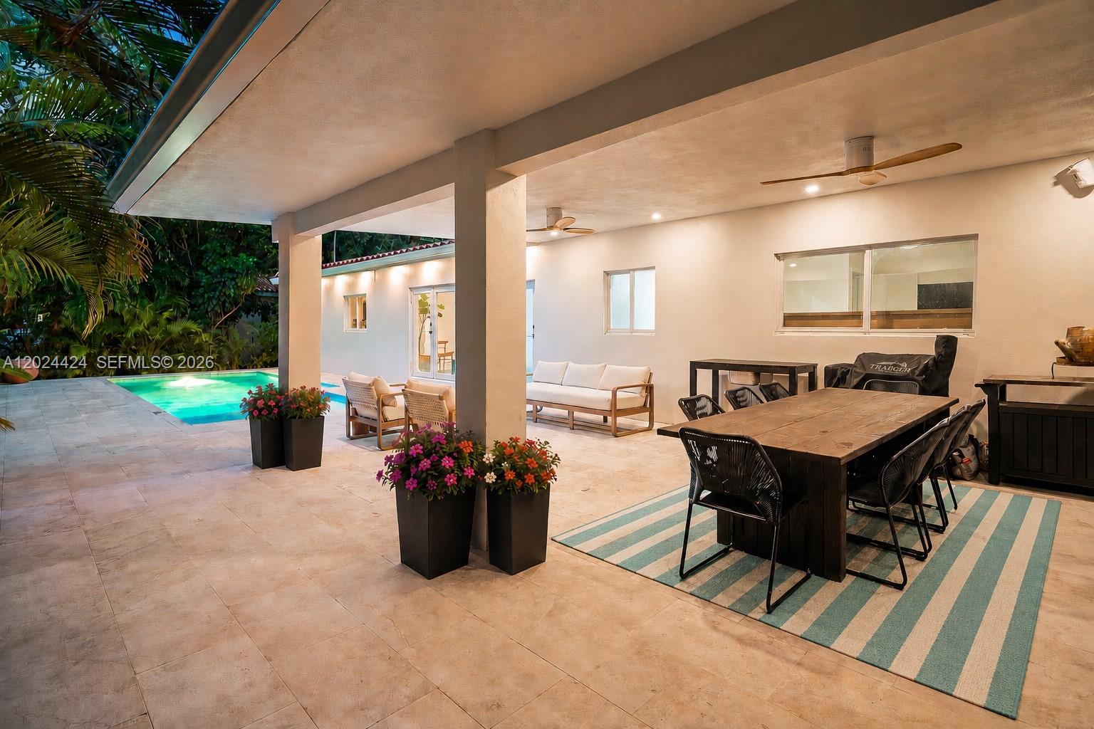 2508 Anderson Rd Coral Gables, FL 33134