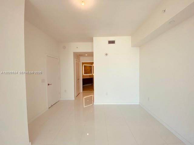 851 NE 1st Ave #1808 Miami, FL 33132