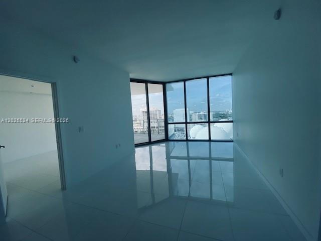 851 NE 1st Ave #1808 Miami, FL 33132