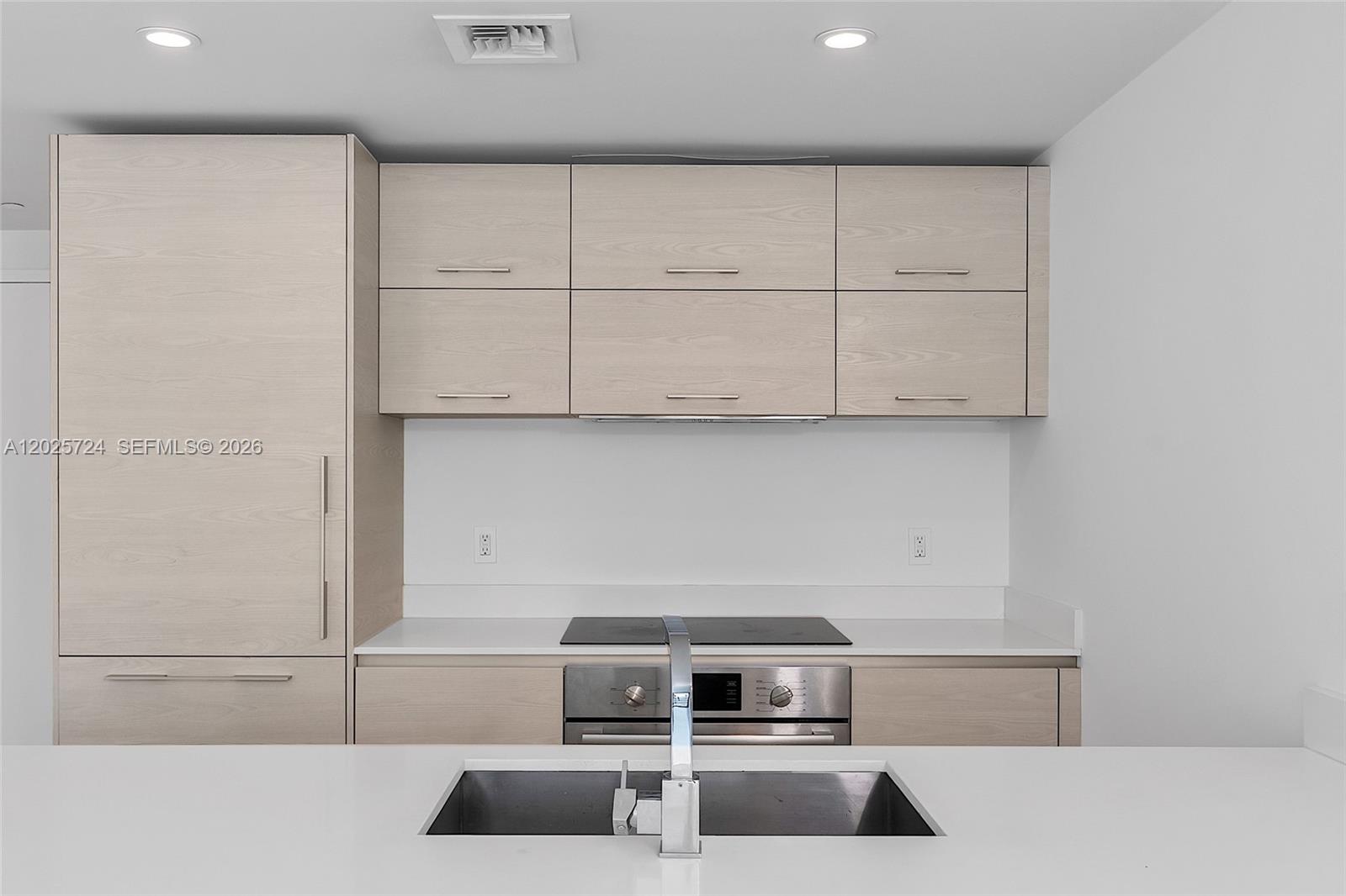 1300 S Miami Ave #3211 Miami, FL 33130