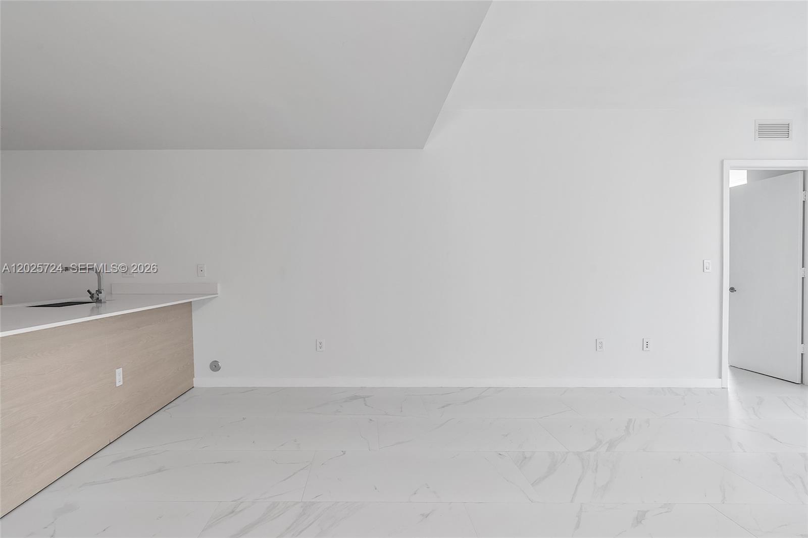 1300 S Miami Ave #3211 Miami, FL 33130