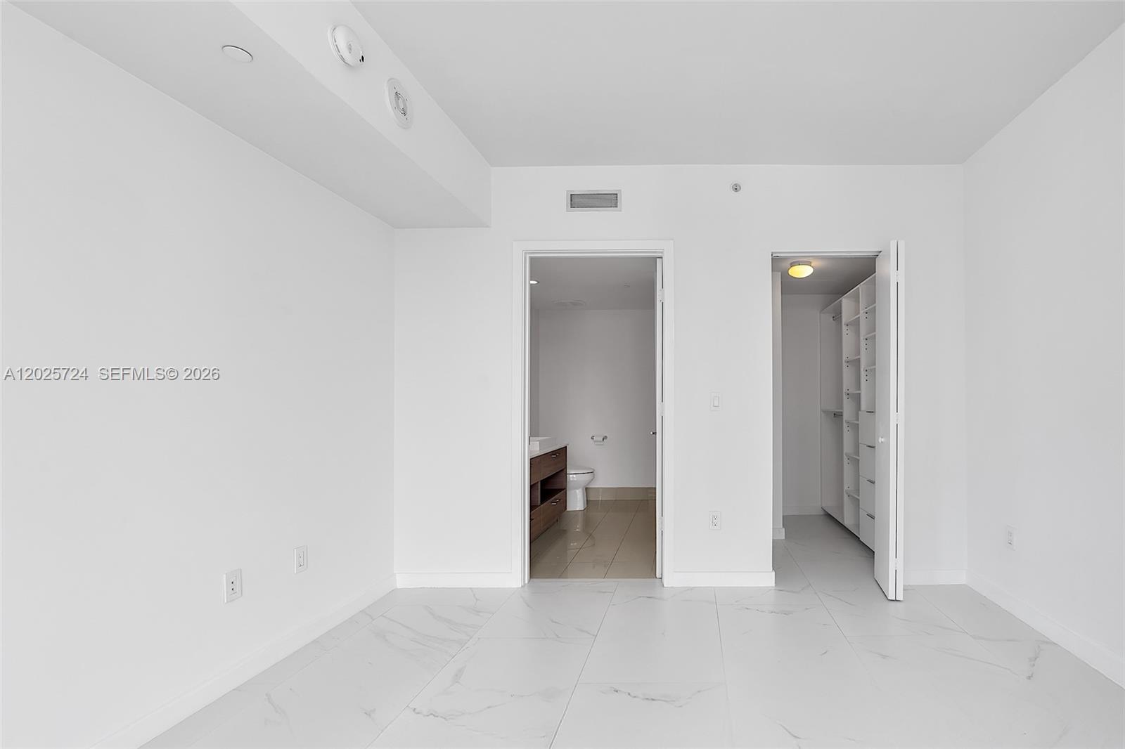 1300 S Miami Ave #3211 Miami, FL 33130