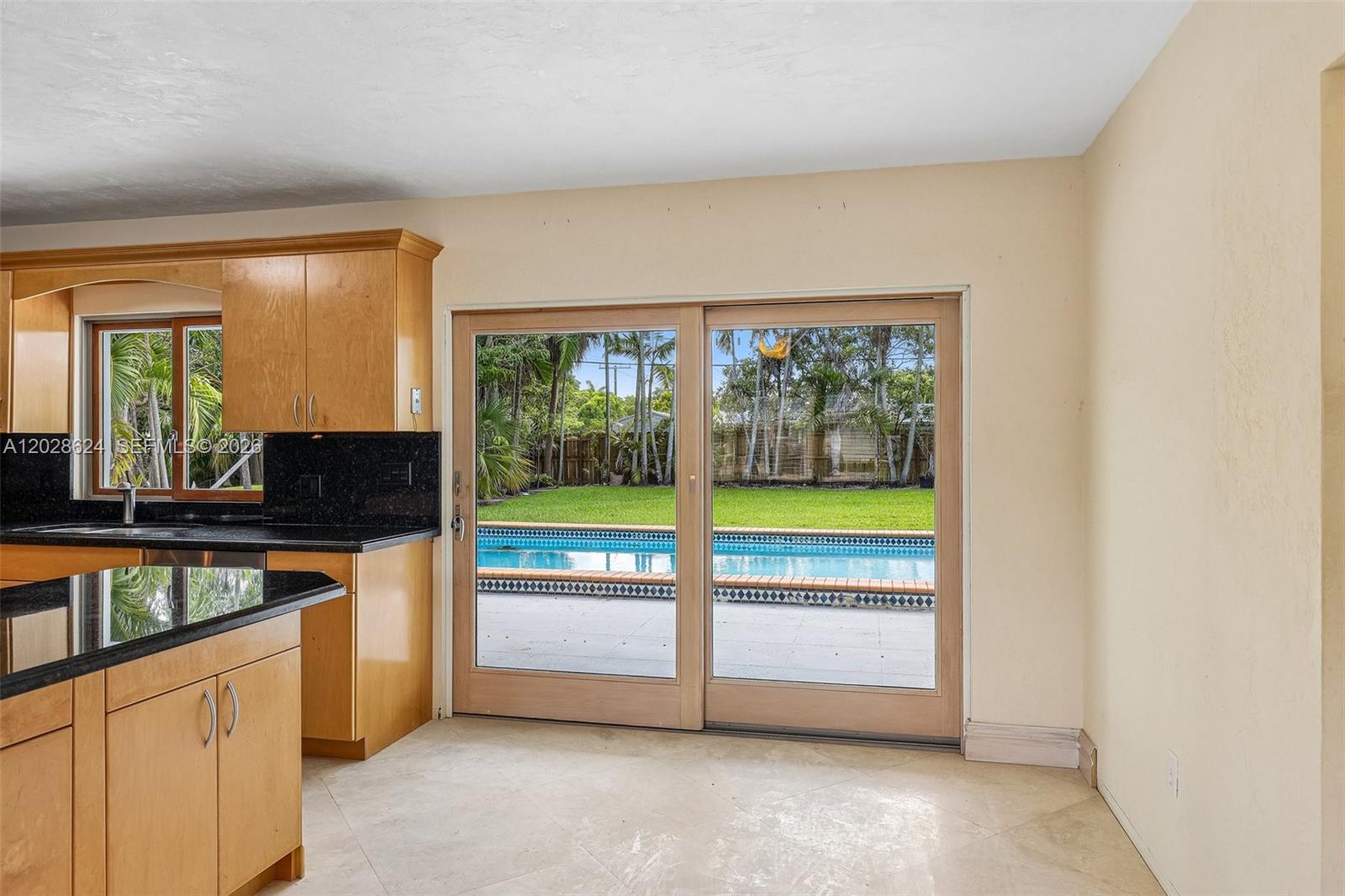 14401 SW 98th Ct Miami, FL 33176