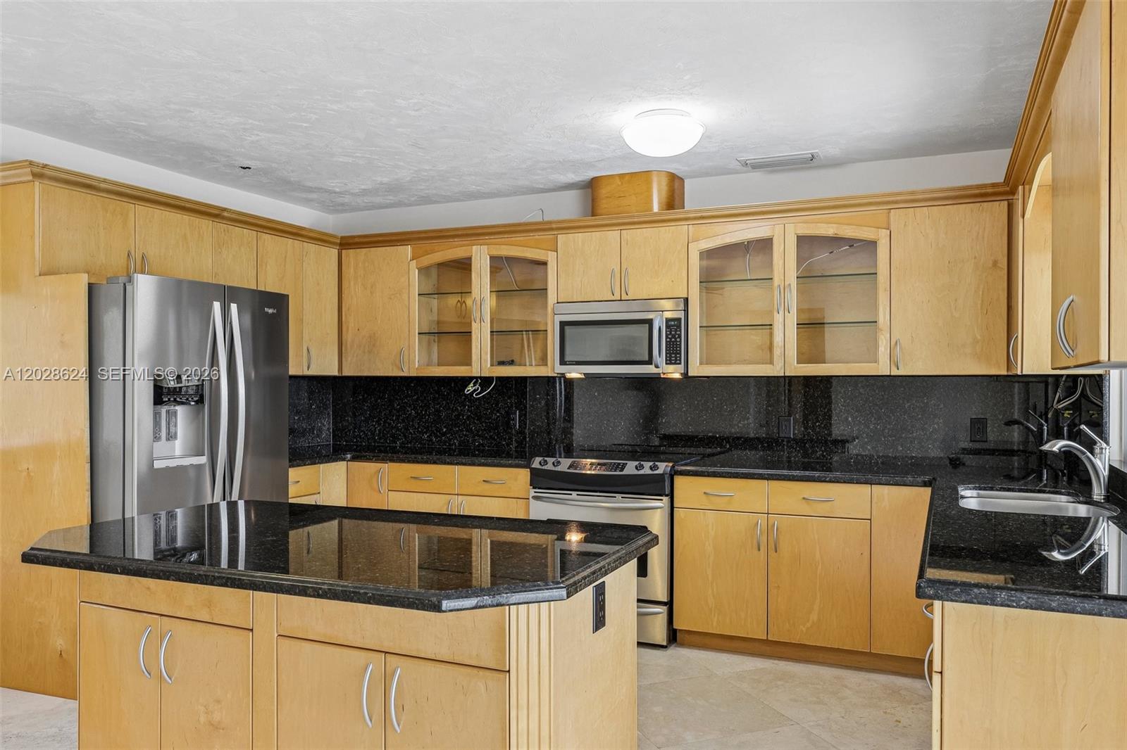 14401 SW 98th Ct Miami, FL 33176