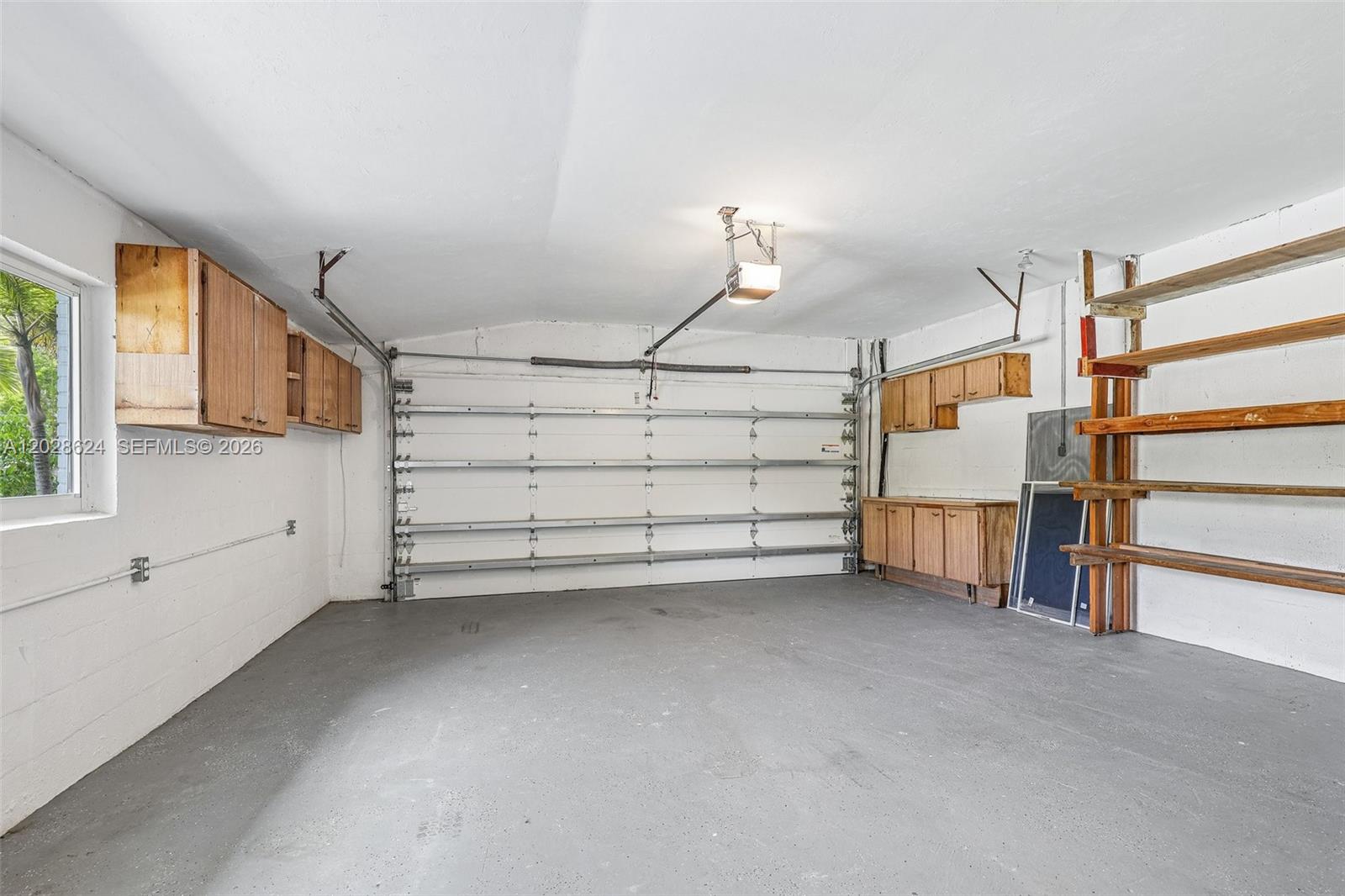 14401 SW 98th Ct Miami, FL 33176