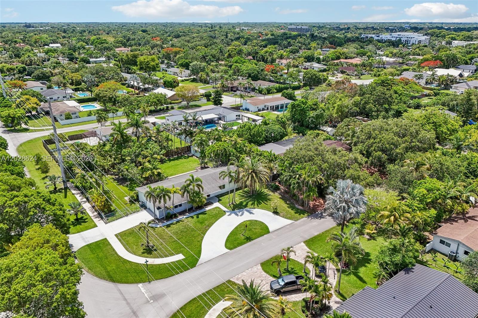 14401 SW 98th Ct Miami, FL 33176