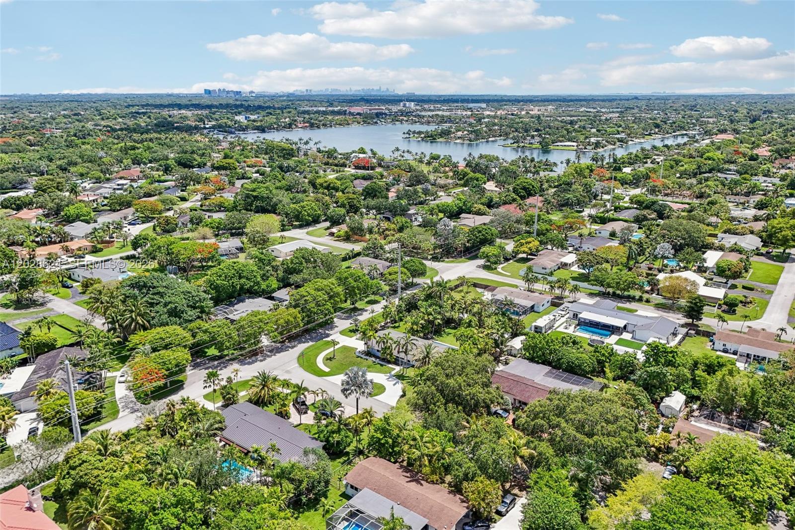 14401 SW 98th Ct Miami, FL 33176