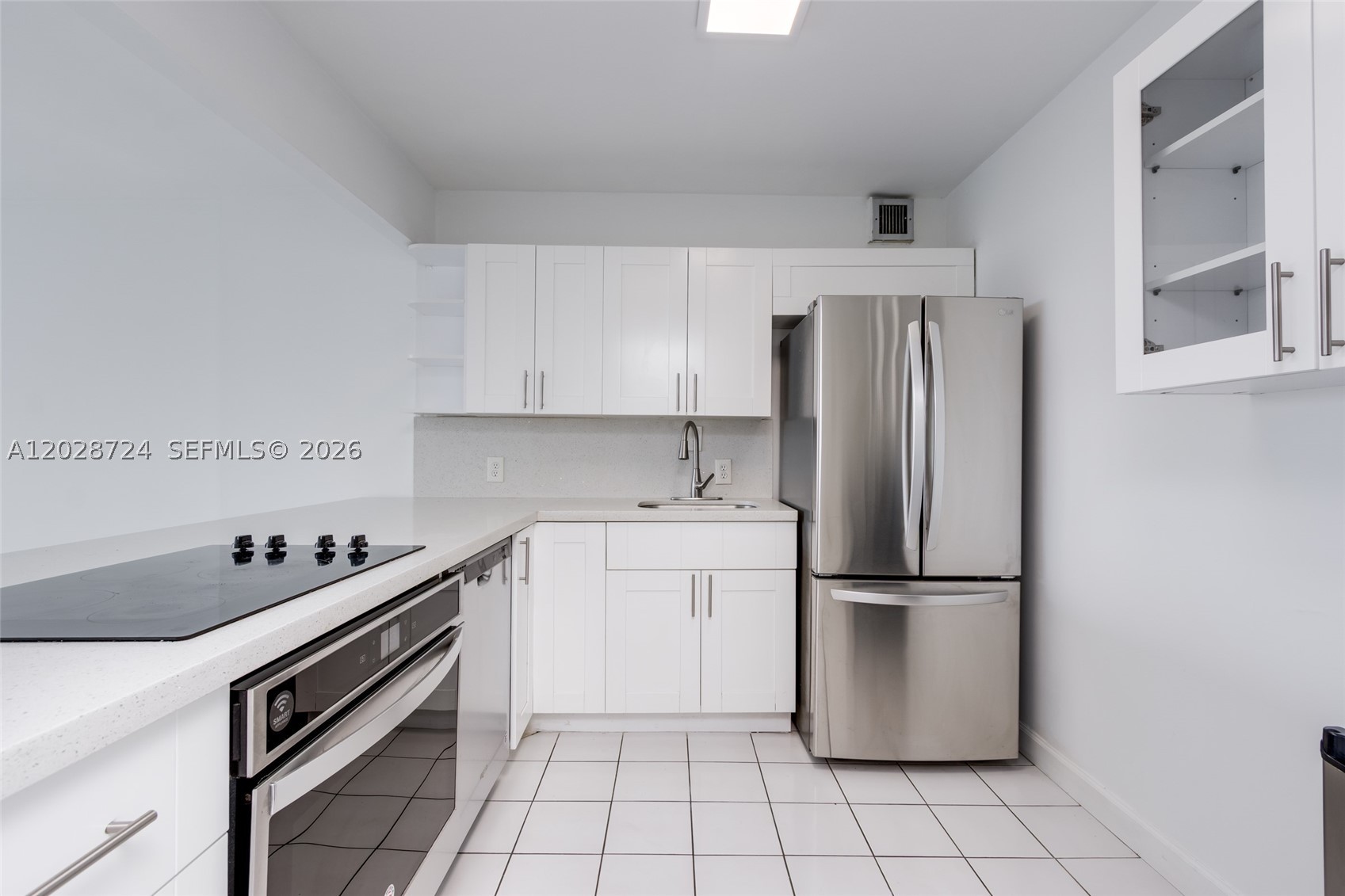 image Arlen House East14