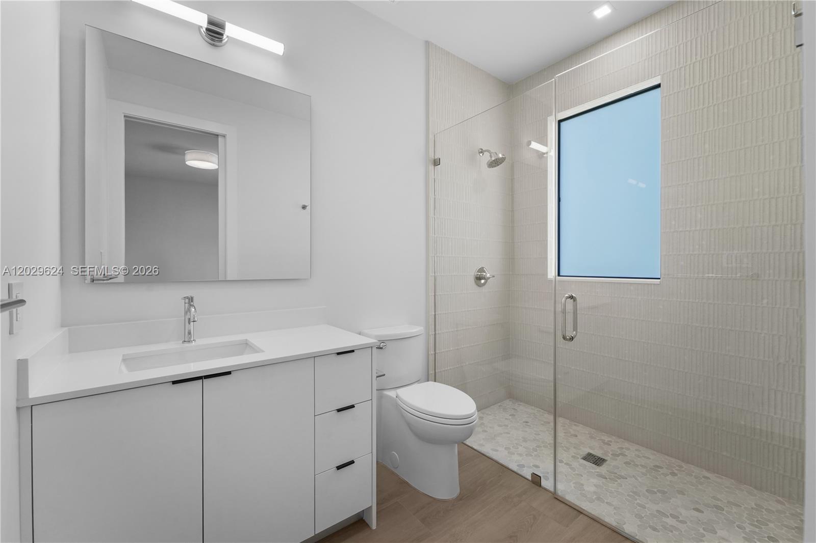 2735 SW 23rd Ter Miami, FL 33145