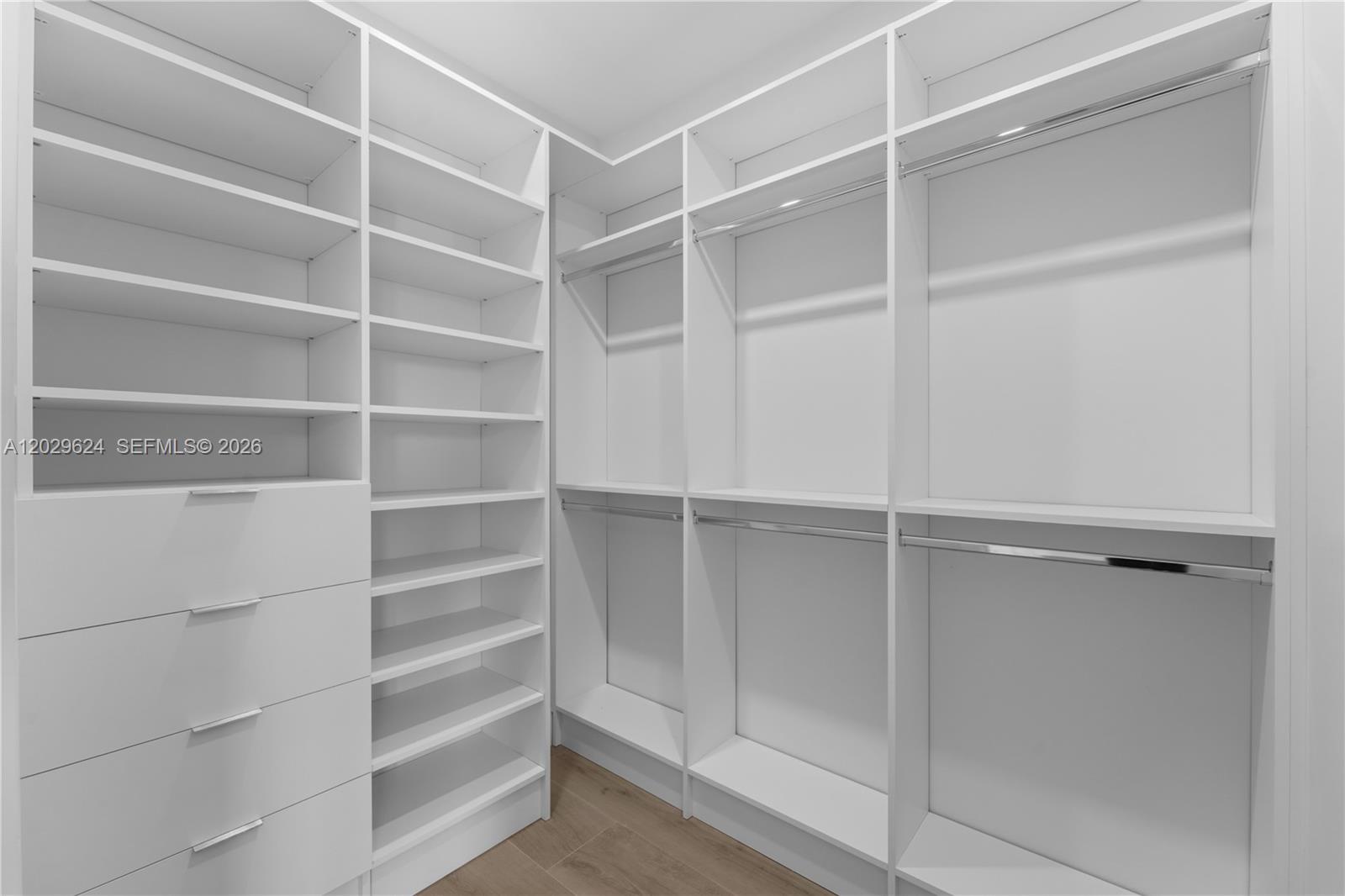 2735 SW 23rd Ter Miami, FL 33145