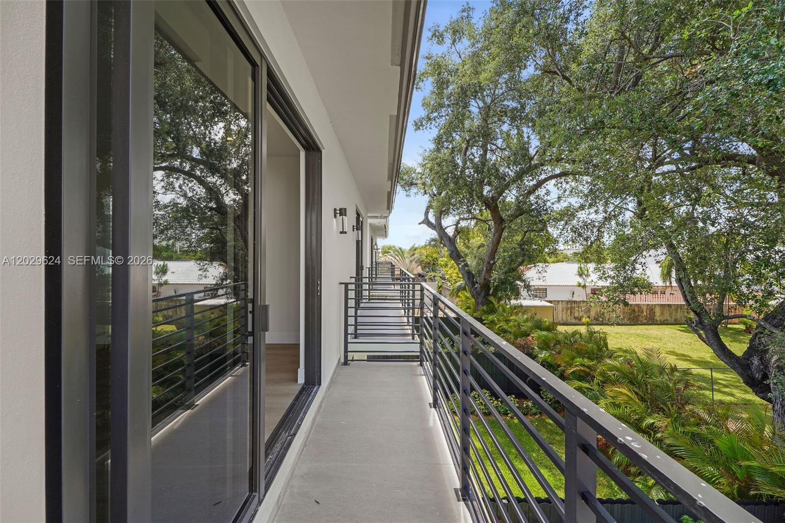 2735 SW 23rd Ter Miami, FL 33145