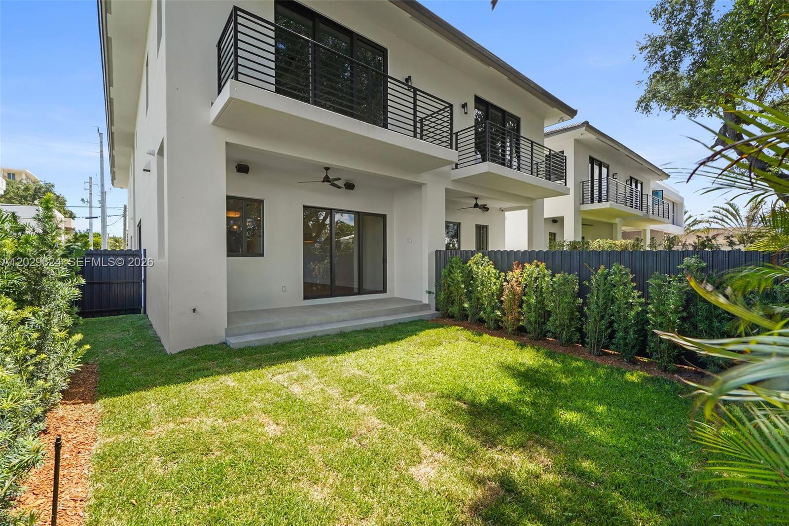 2735 SW 23rd Ter Miami, FL 33145