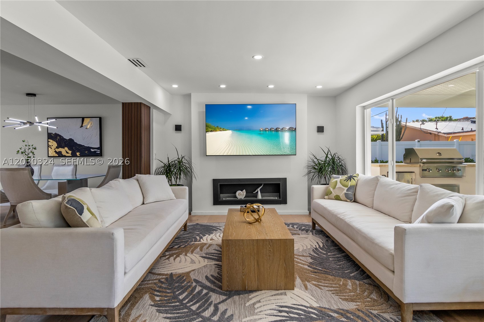 2862 NE 35th Ct Lighthouse Point, FL 33064