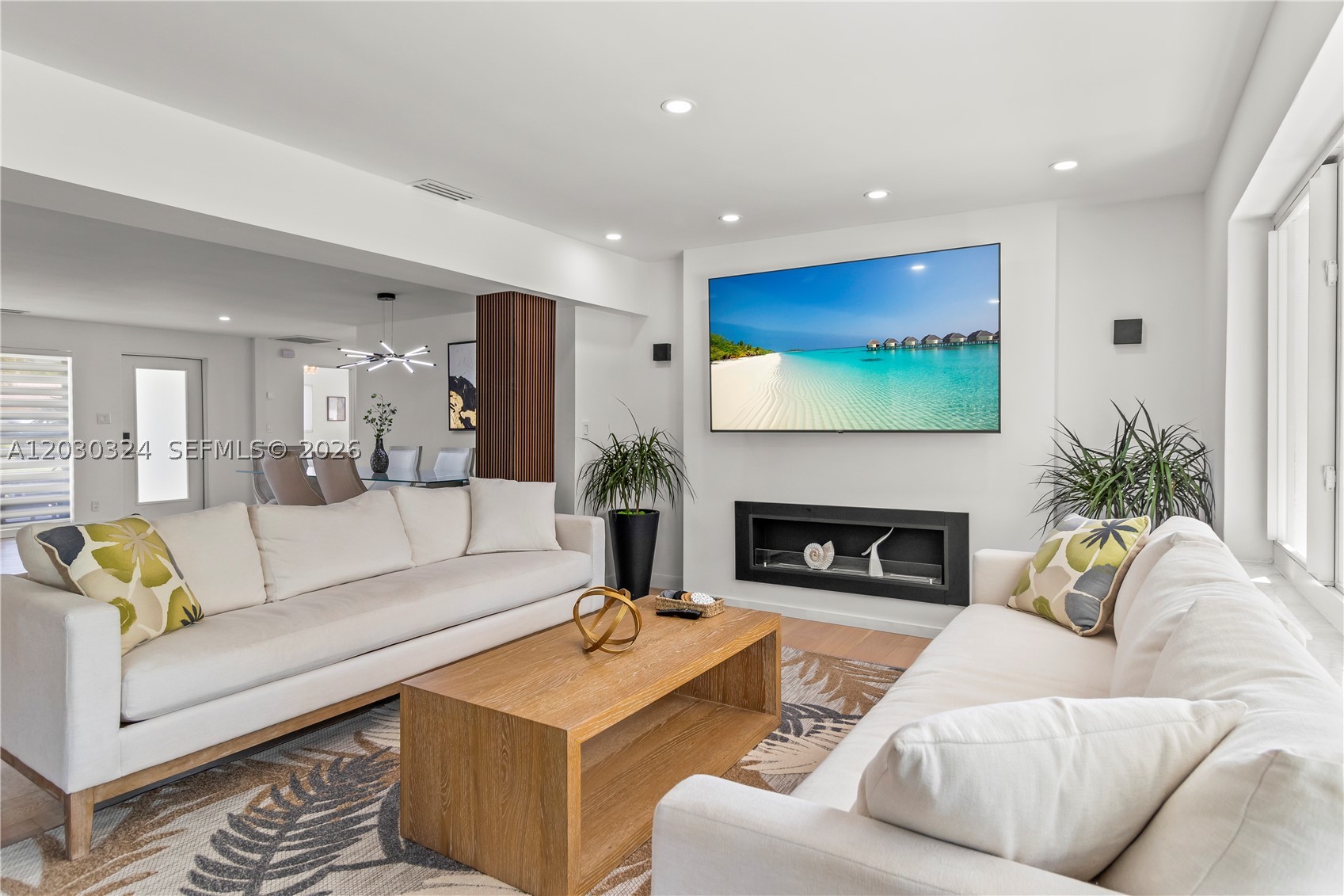 2862 NE 35th Ct Lighthouse Point, FL 33064