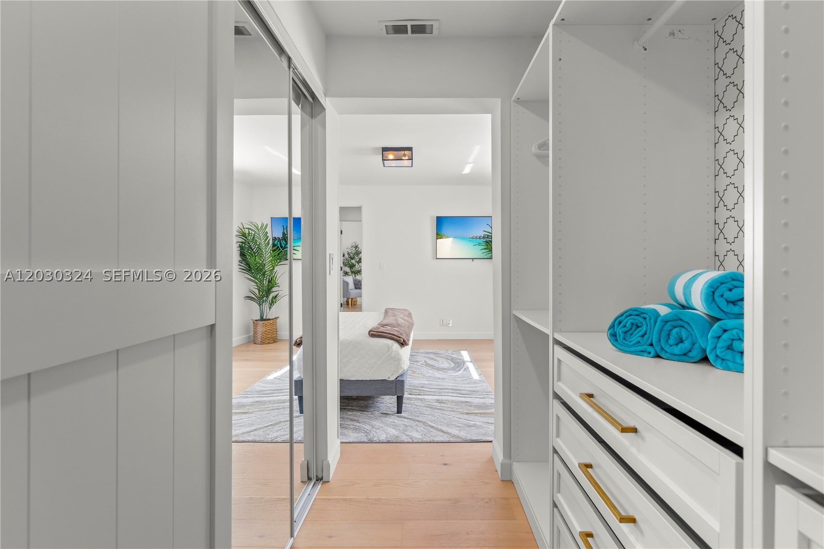 2862 NE 35th Ct Lighthouse Point, FL 33064