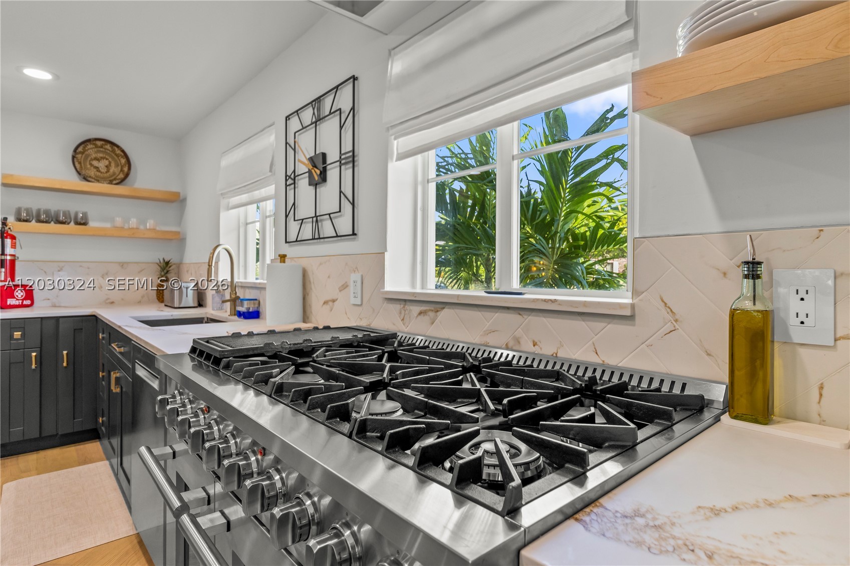 2862 NE 35th Ct Lighthouse Point, FL 33064