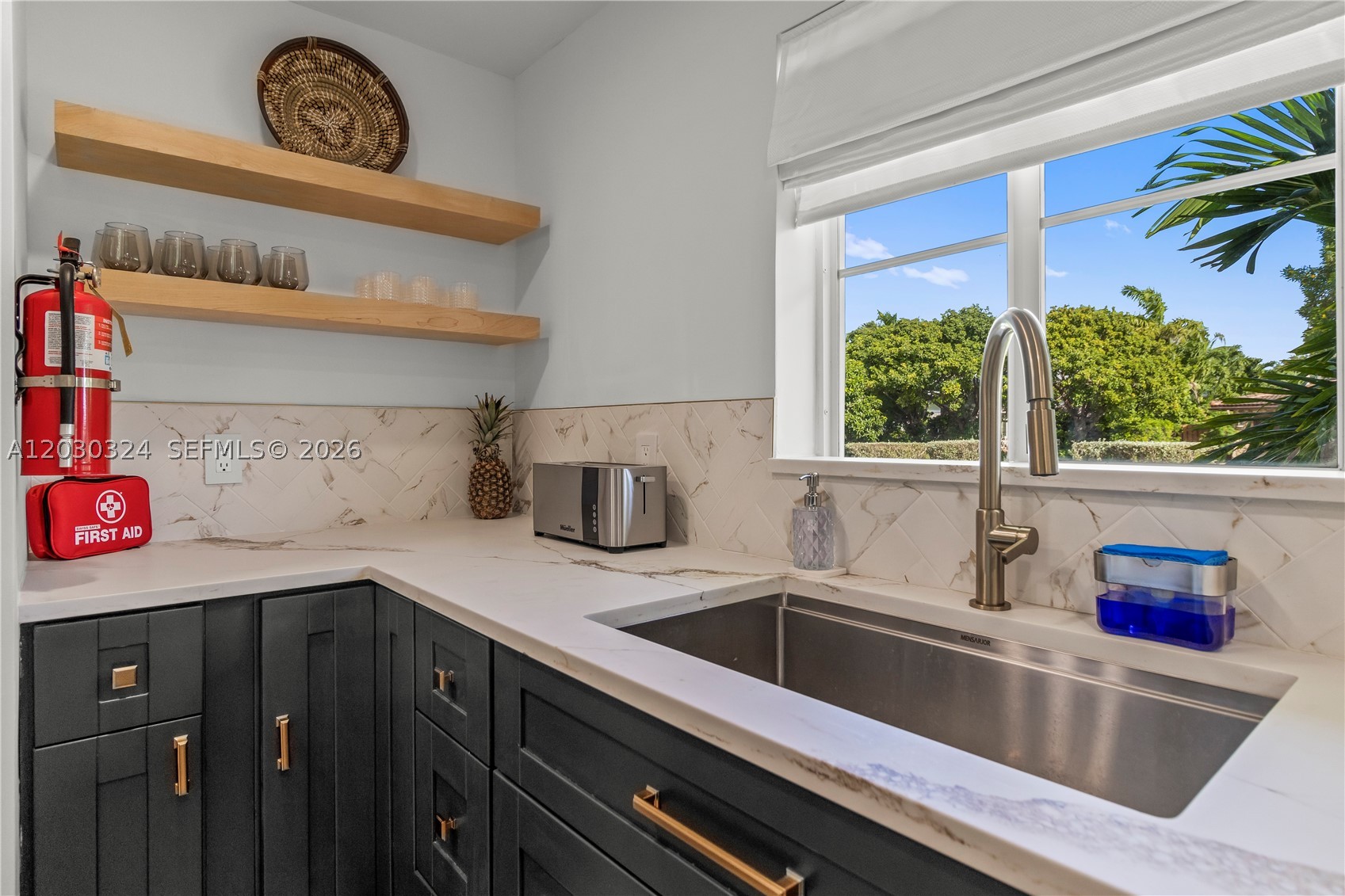 2862 NE 35th Ct Lighthouse Point, FL 33064