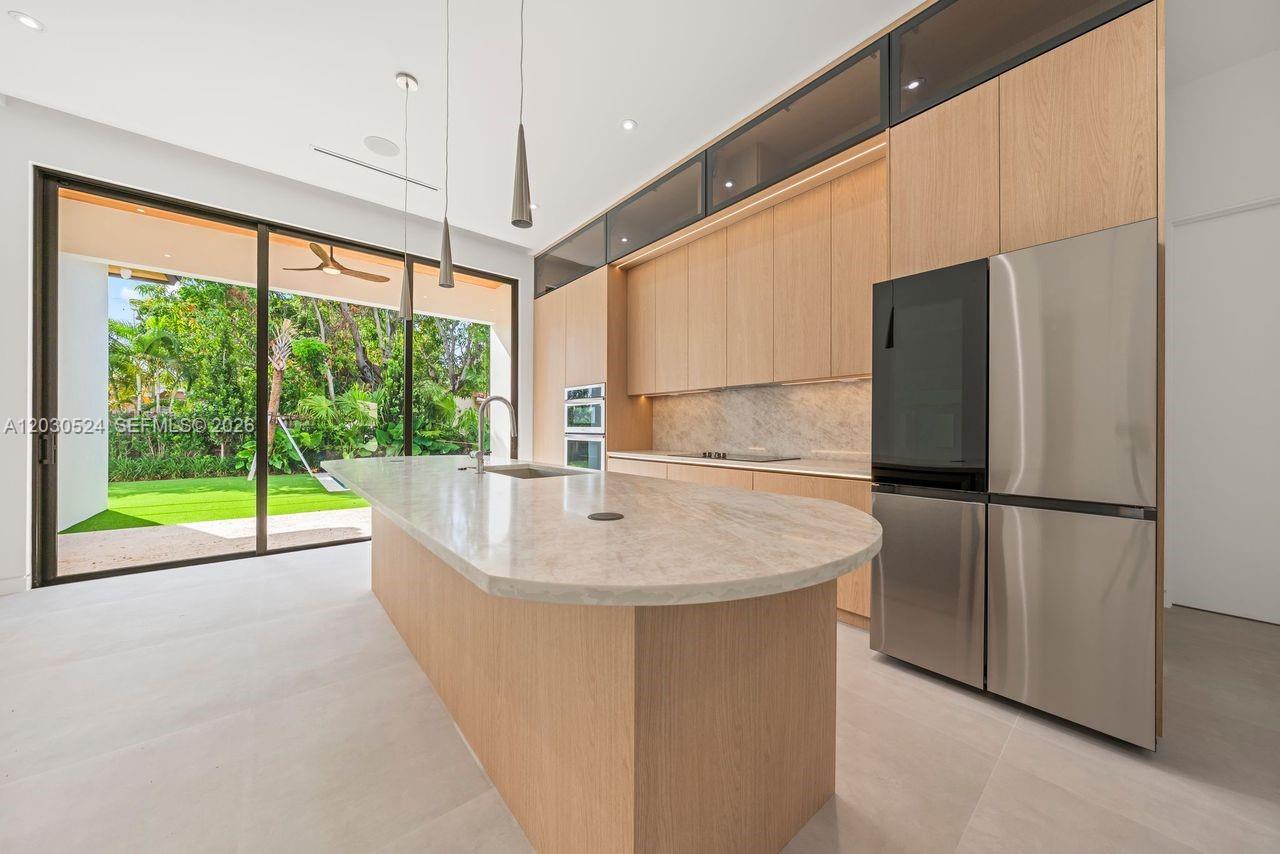1910 SW 33rd Ave Miami, FL 33145
