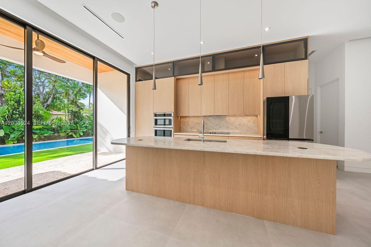 1910 SW 33rd Ave Miami, FL 33145