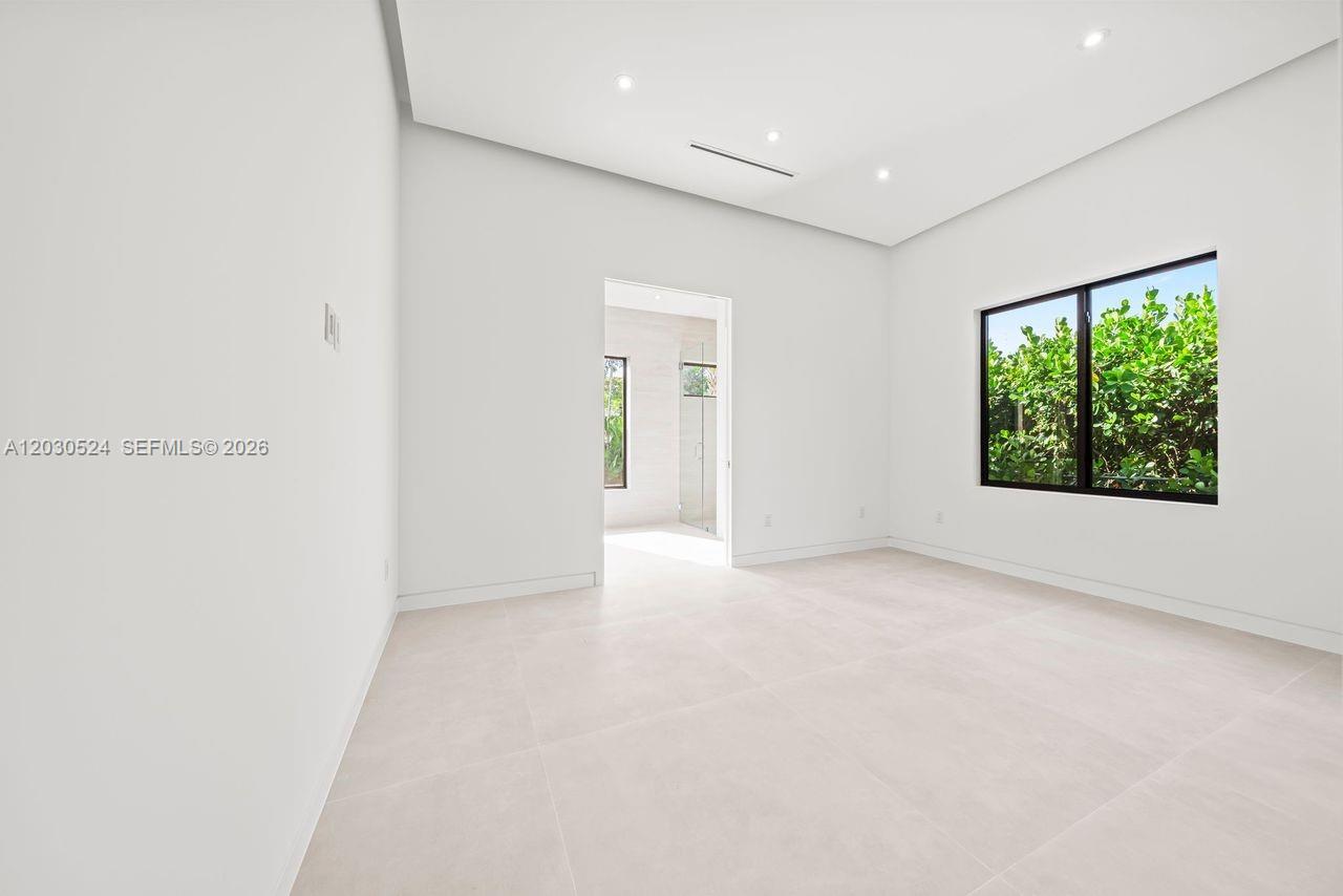 1910 SW 33rd Ave Miami, FL 33145