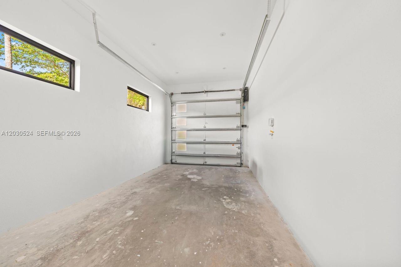 1910 SW 33rd Ave Miami, FL 33145