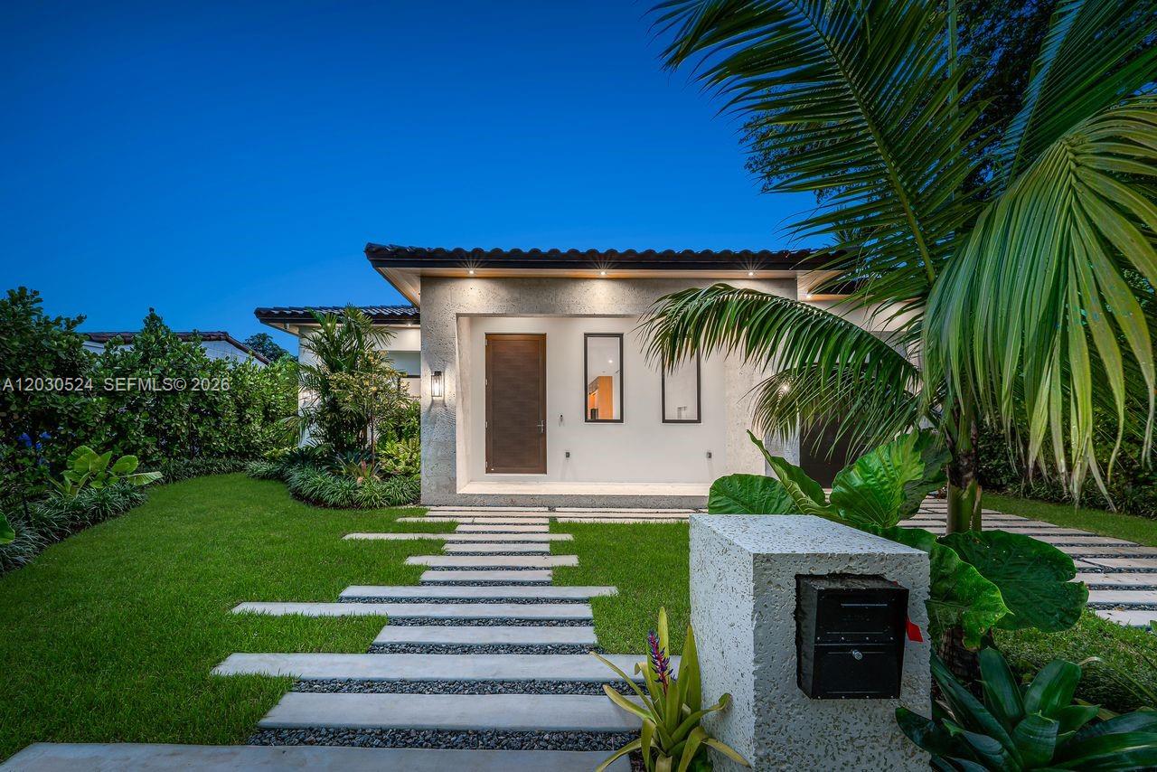 1910 SW 33rd Ave Miami, FL 33145
