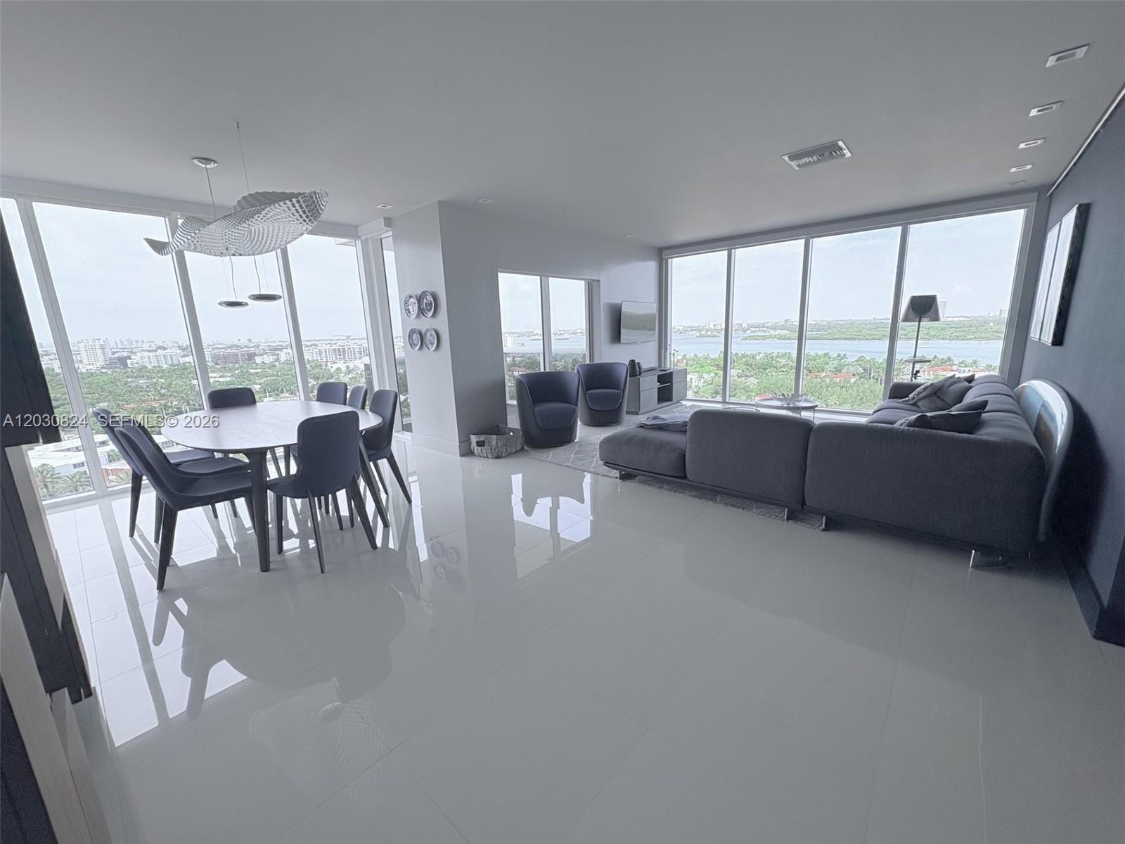 10275 Collins Ave #1522 Bal Harbour, FL 33154