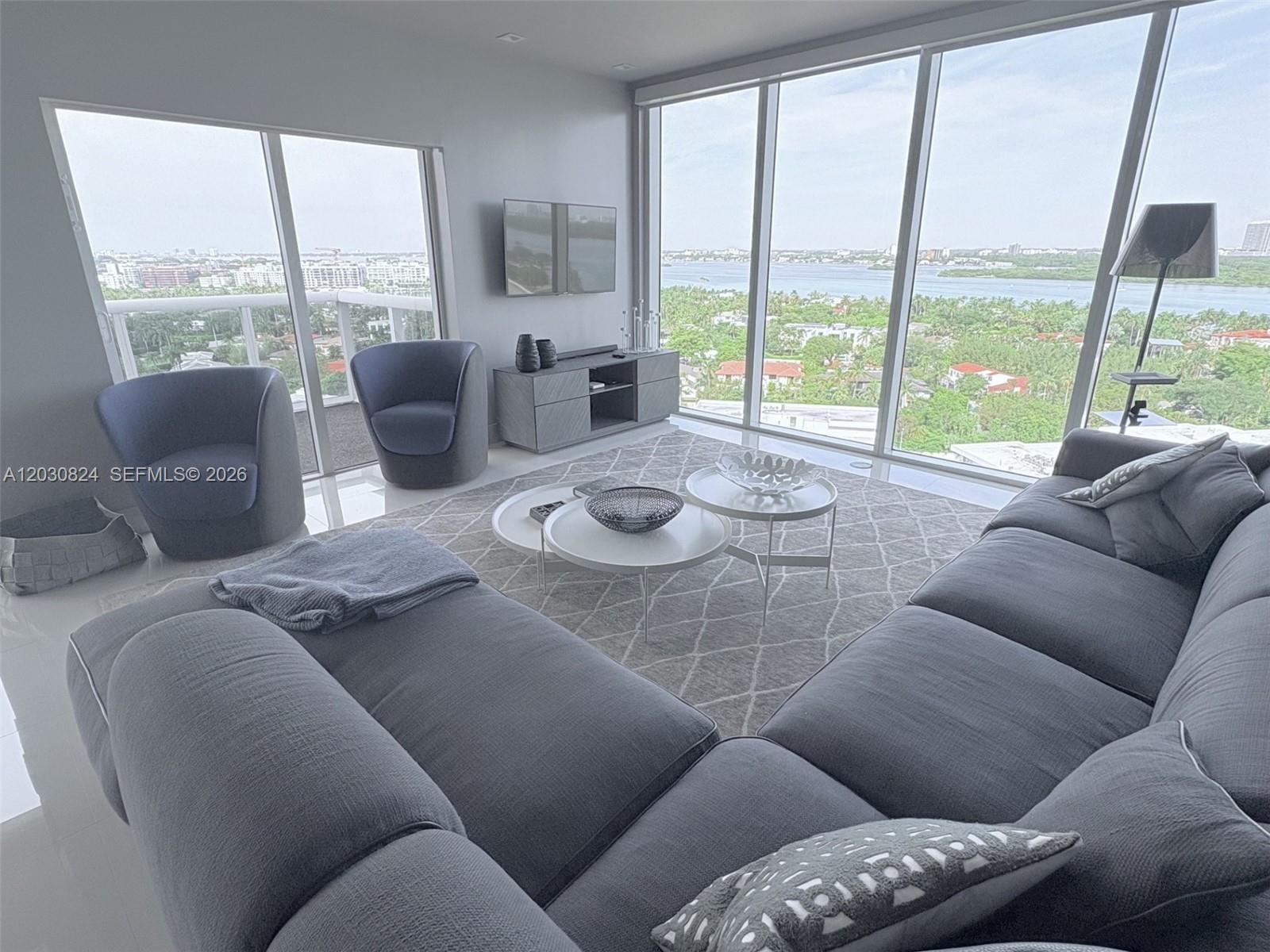 10275 Collins Ave #1522 Bal Harbour, FL 33154