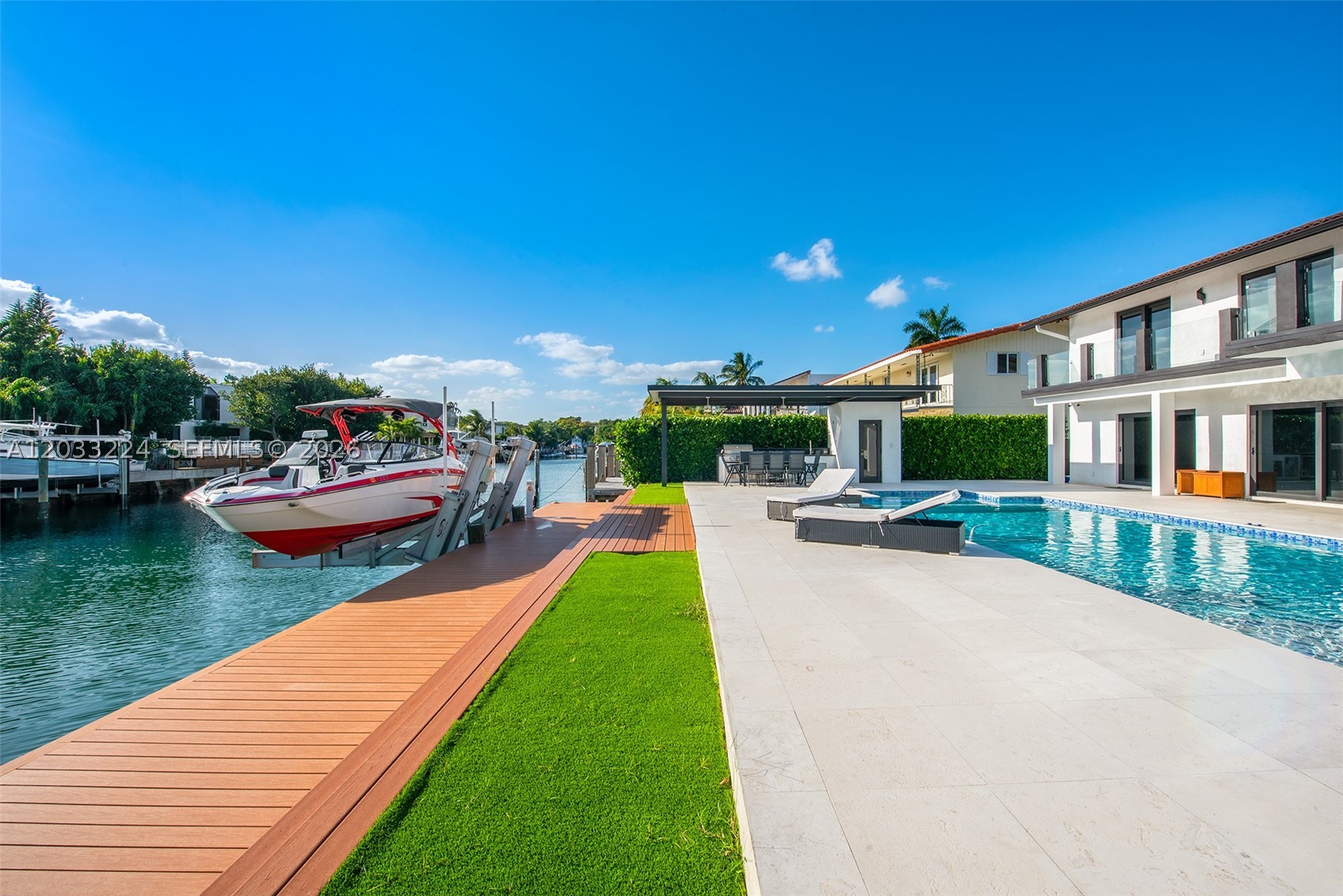 1942 NE 119th North Miami, FL 33181