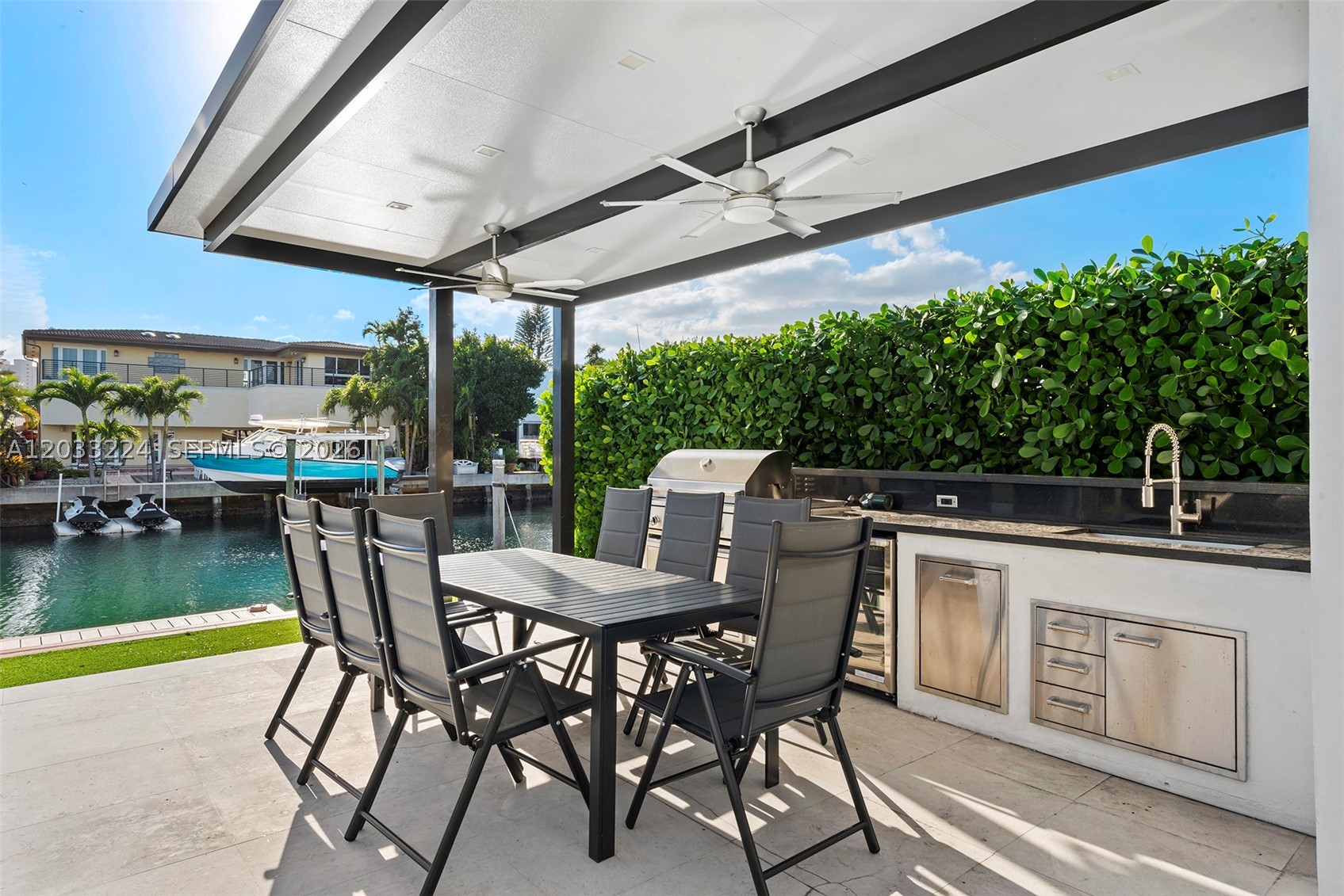 1942 NE 119th North Miami, FL 33181