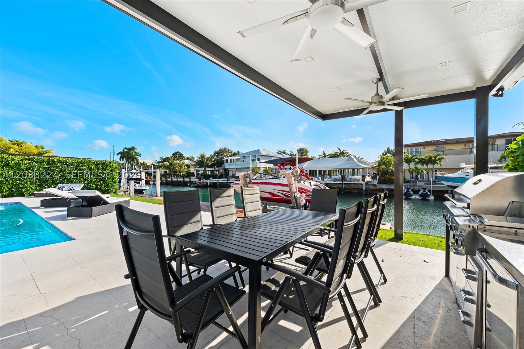 1942 NE 119th North Miami, FL 33181