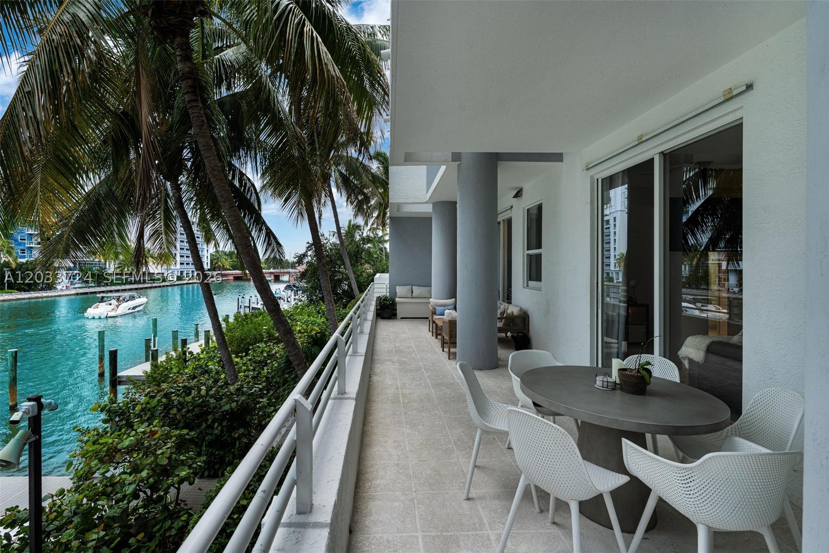 5970 Indian Crk Dr #207 Miami Beach, FL 33140