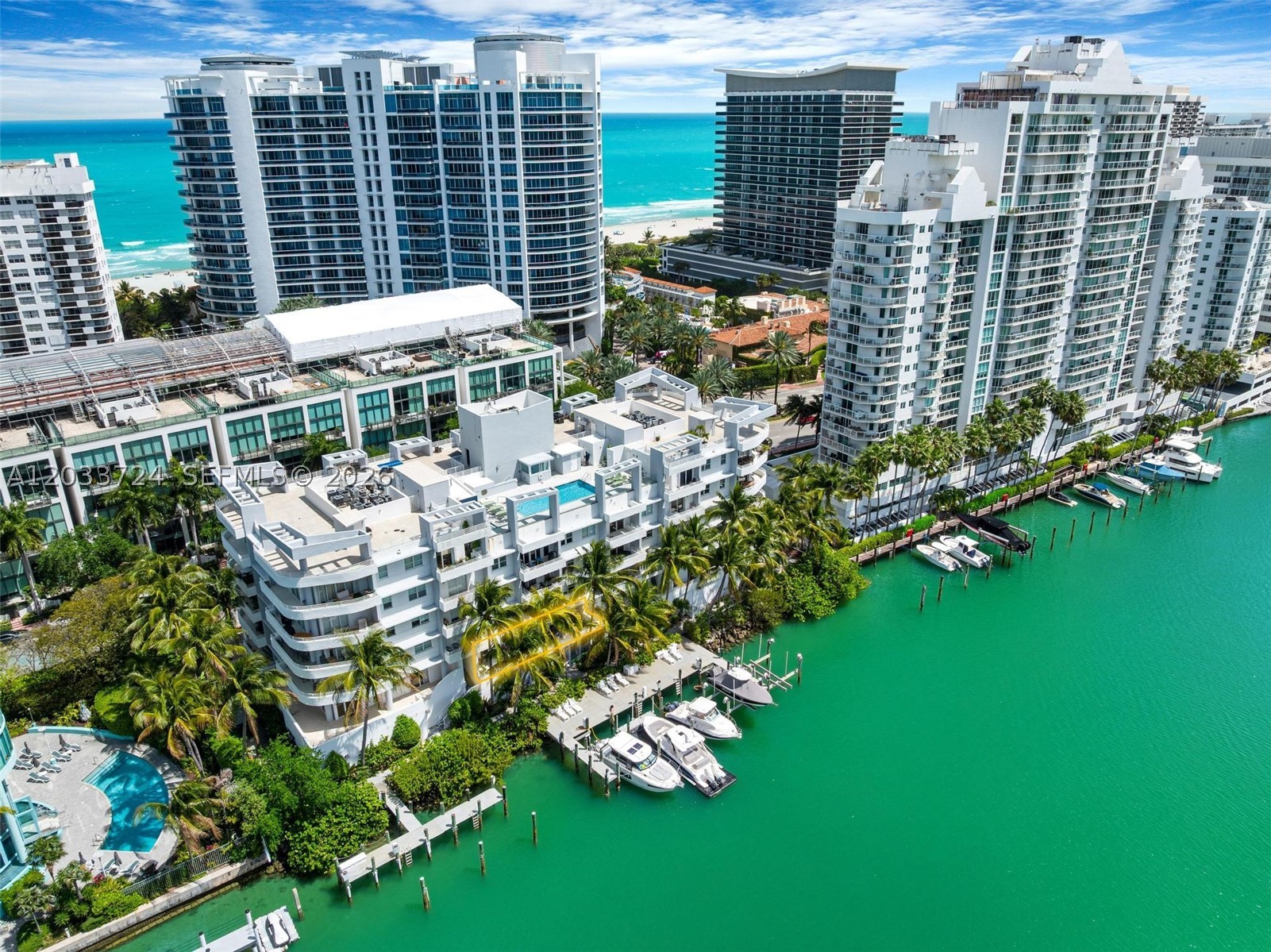 5970 Indian Crk Dr #207 Miami Beach, FL 33140