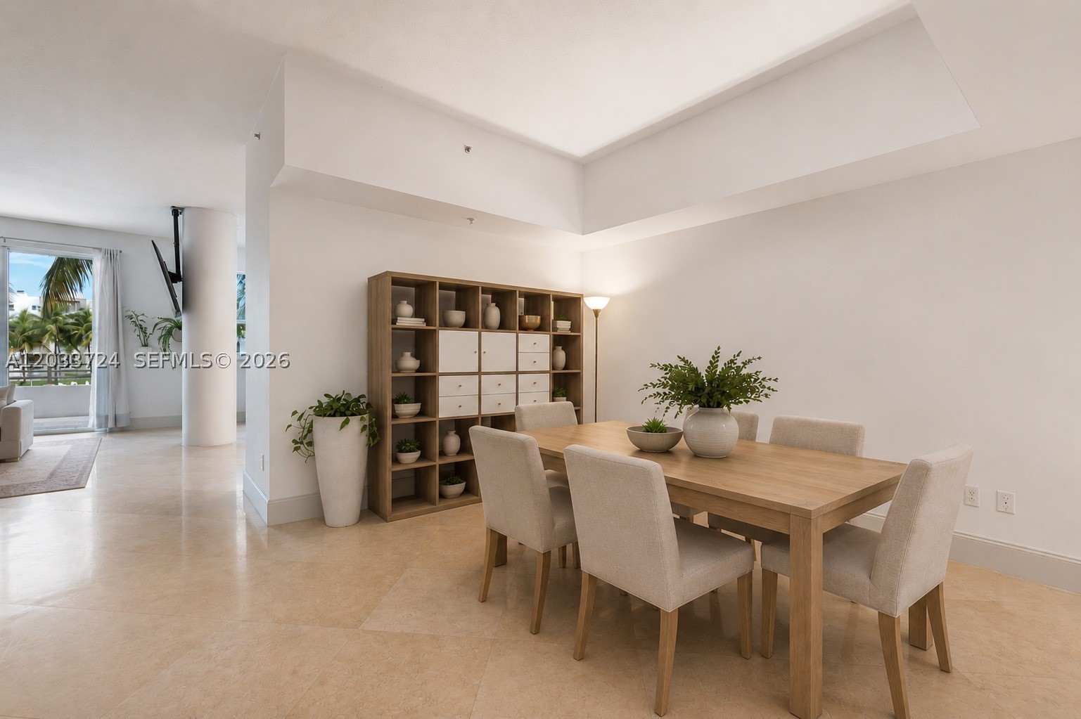 5970 Indian Crk Dr #207 Miami Beach, FL 33140