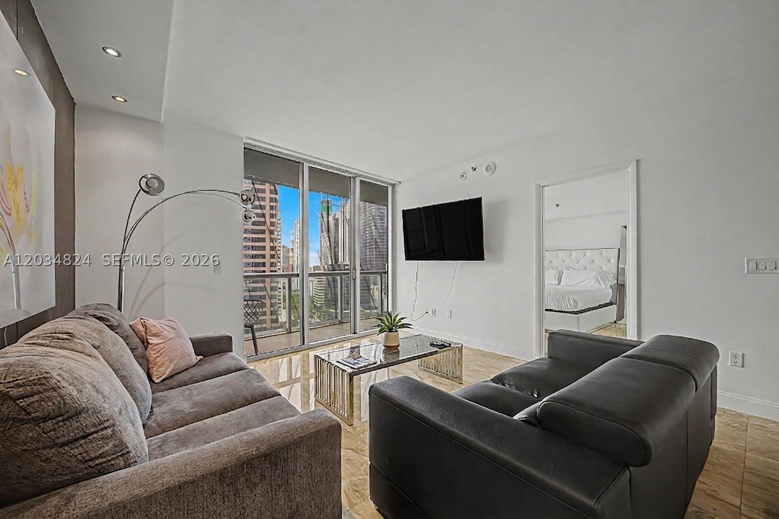 image Icon Brickell III (W Miami)5