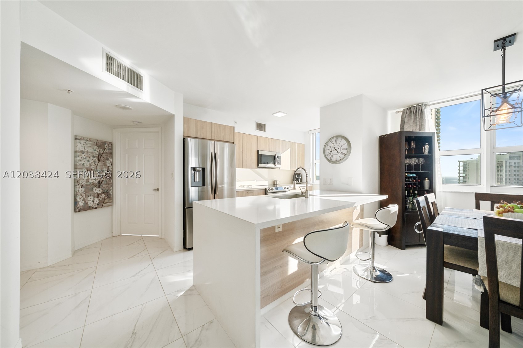 image The Mark on Brickell1