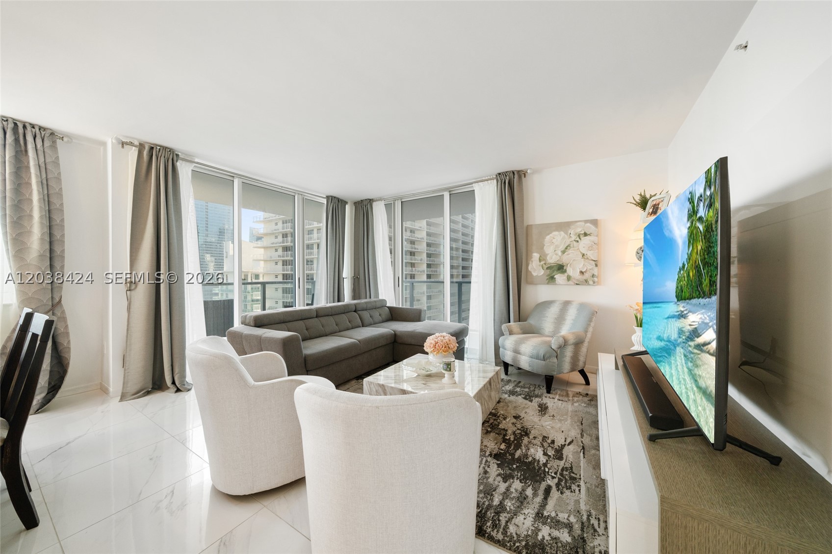 image The Mark on Brickell8